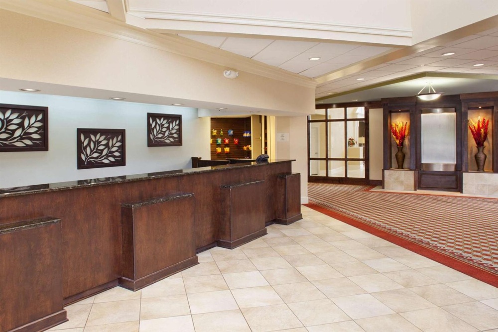 DoubleTree By Hilton Hotel Fayetteville